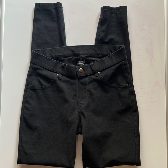 HUE Pants - HUE Size Small women’s Leggings